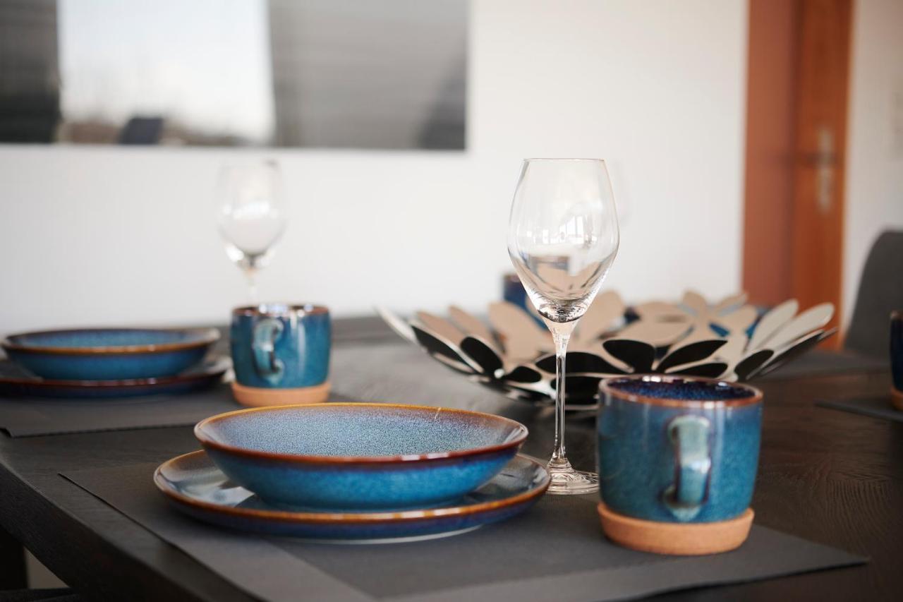 Apartamento Grosszuegig & Stilvoll Parkplatz ,Ruhige Lage, 5 Personen, Langzeit Paderborn Exterior foto