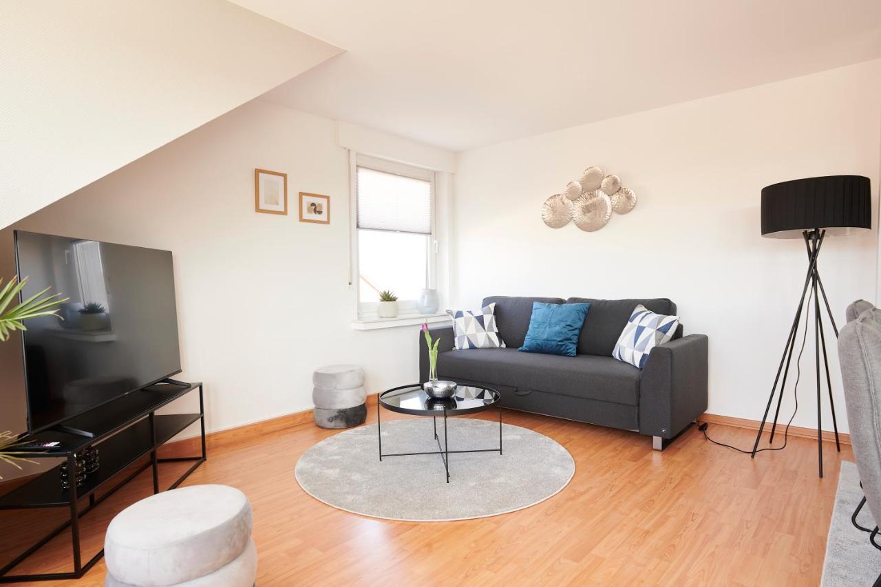Apartamento Grosszuegig & Stilvoll Parkplatz ,Ruhige Lage, 5 Personen, Langzeit Paderborn Exterior foto